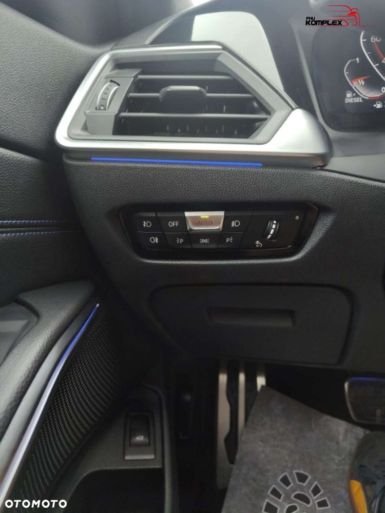 BMW Seria 3 - 24