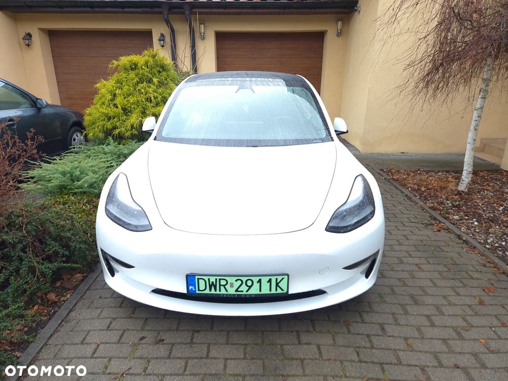 Tesla Model 3 Long Range AWD - 1