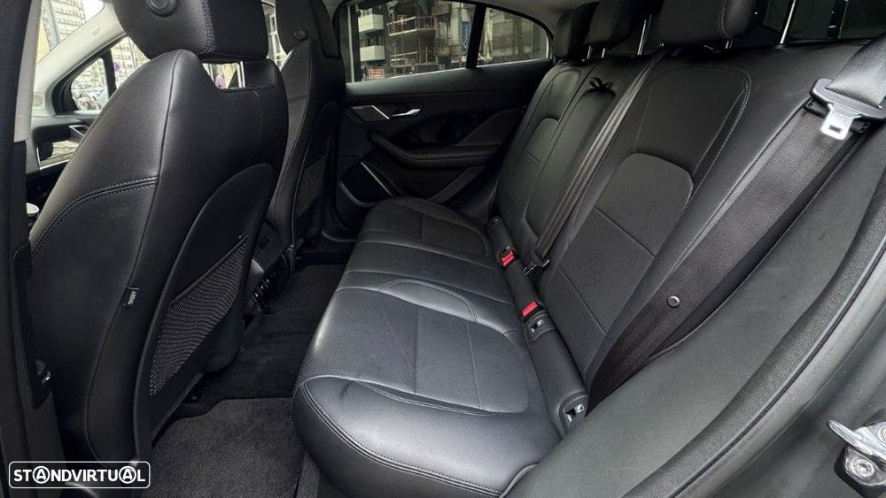 Jaguar I-Pace EV400 R-Dynamic HSE AWD - 11