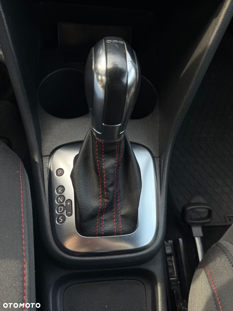 Volkswagen Polo 1.4 TSI GTI DSG - 11