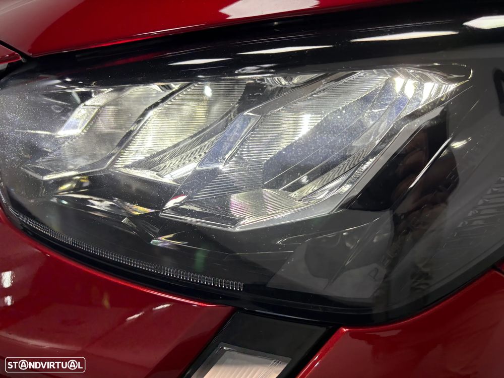 Peugeot 208 1.2 PureTech Allure EAT8 - 18