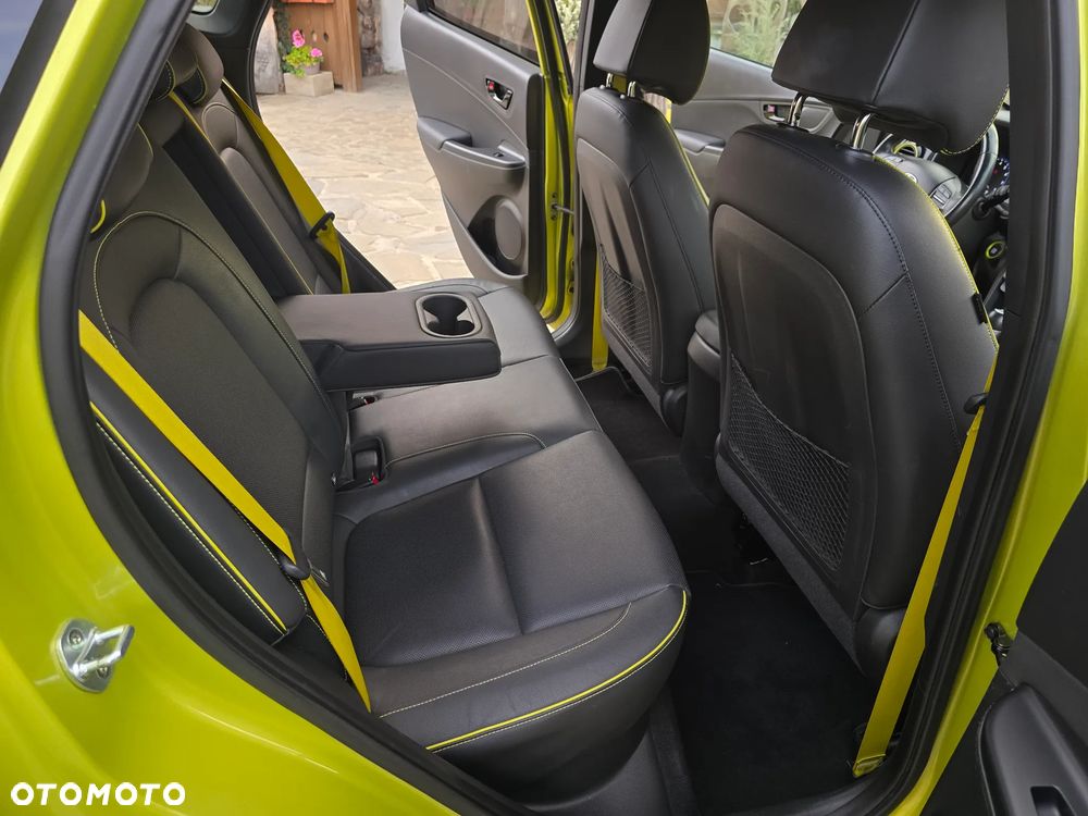 Hyundai Kona 1.6 T-GDI Premium 4WD DCT - 36