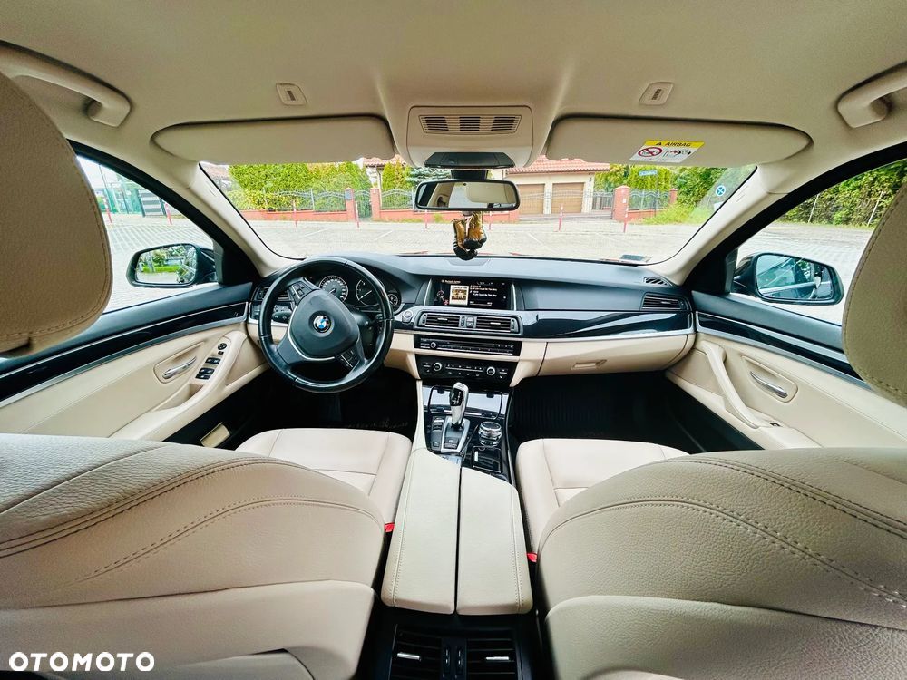 BMW Seria 5 518d - 15
