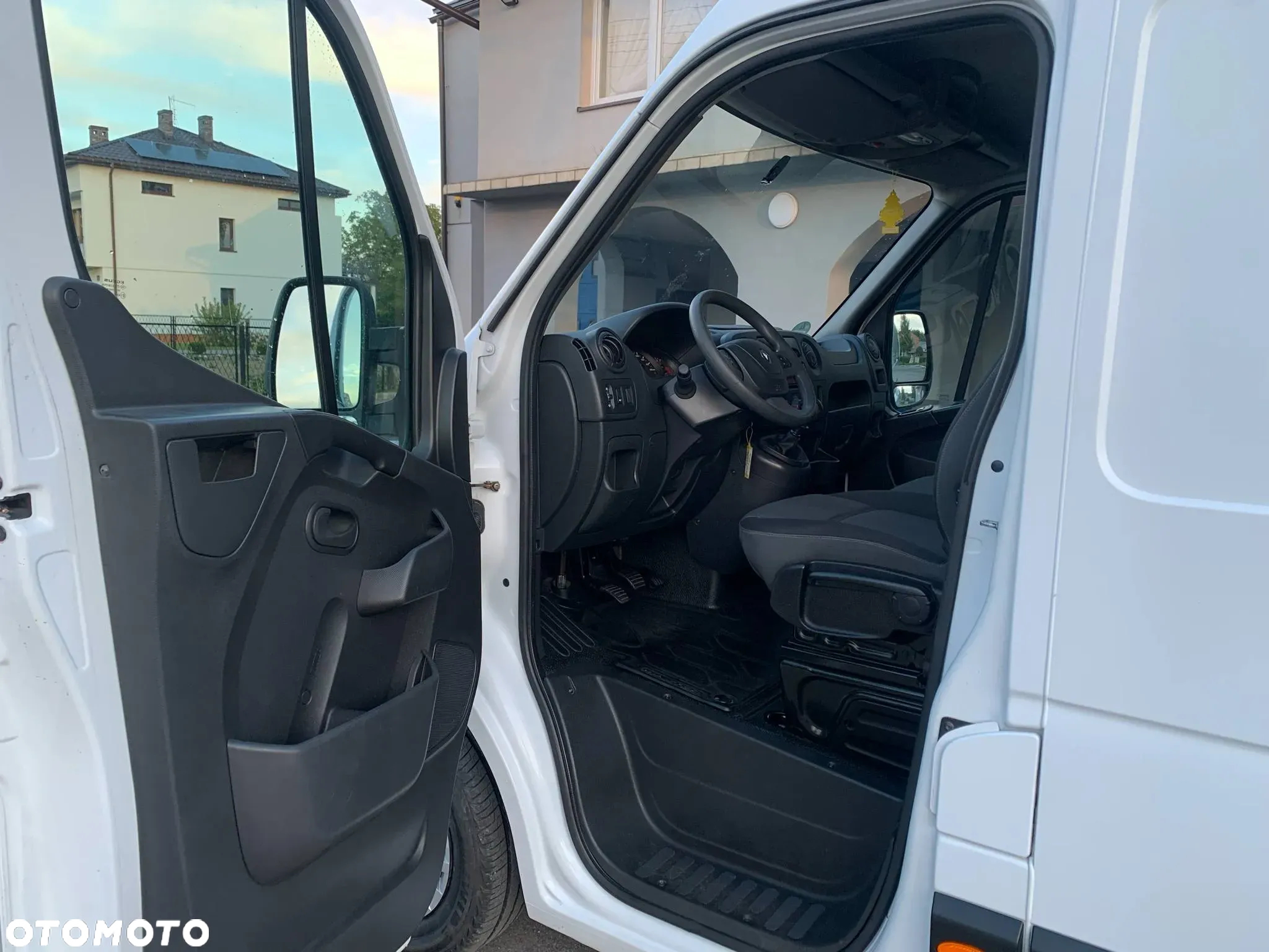 Renault Master Long Bluetooth - 27