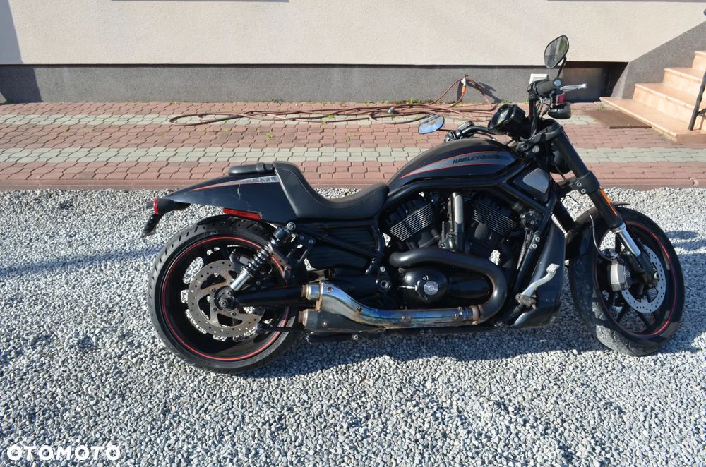 Harley-Davidson V-Rod Night Rod - 2