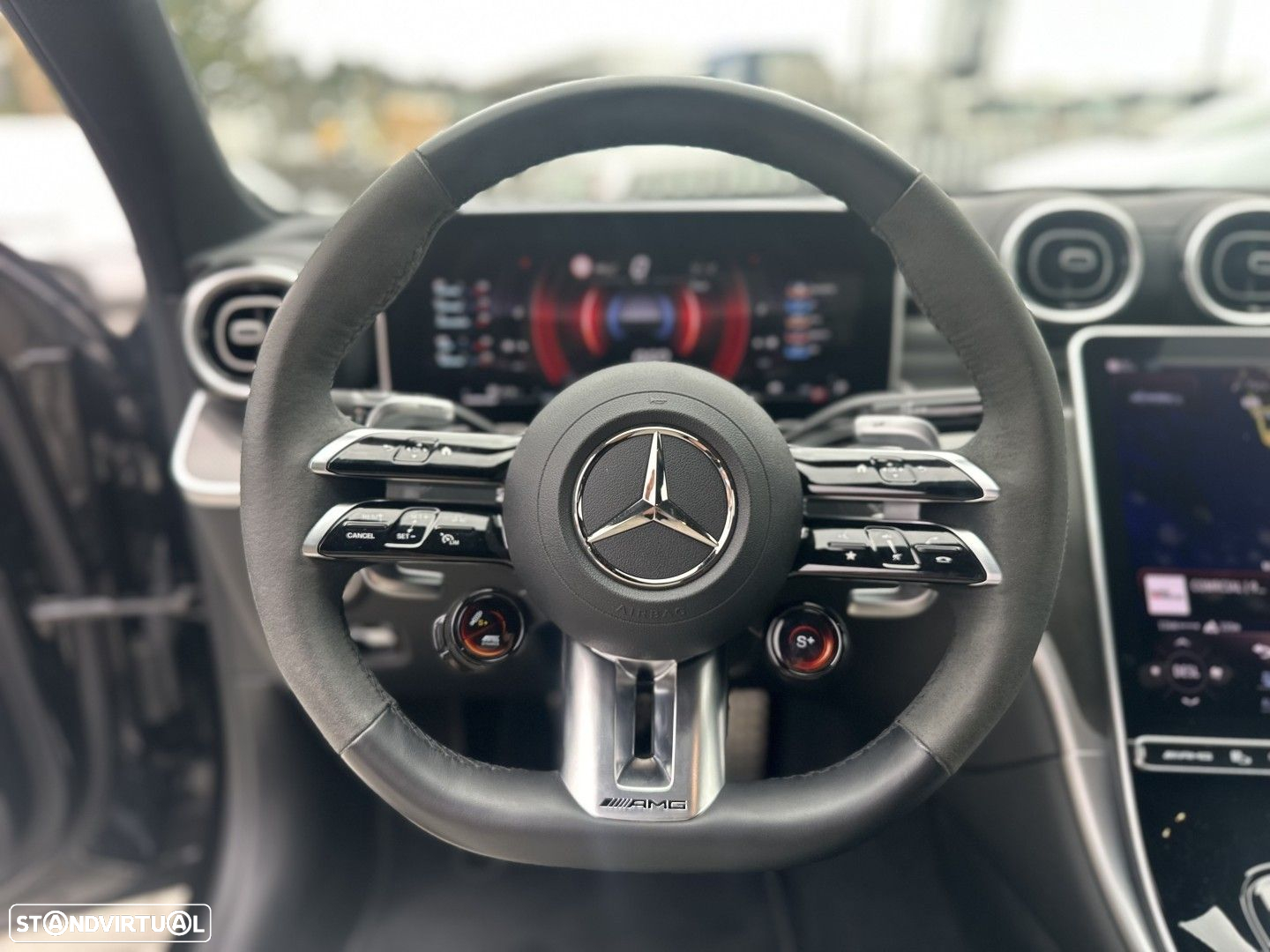Mercedes-Benz C 63 AMG S E Performance 4Matic - 24