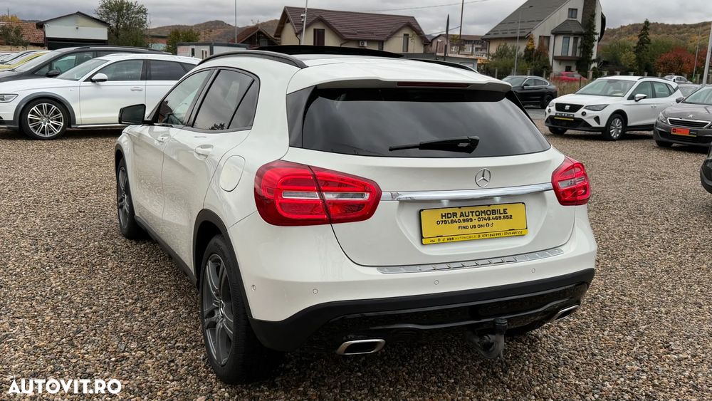Mercedes-Benz GLA 220 CDI 4MATIC 7G-DCT AMG Line - 13