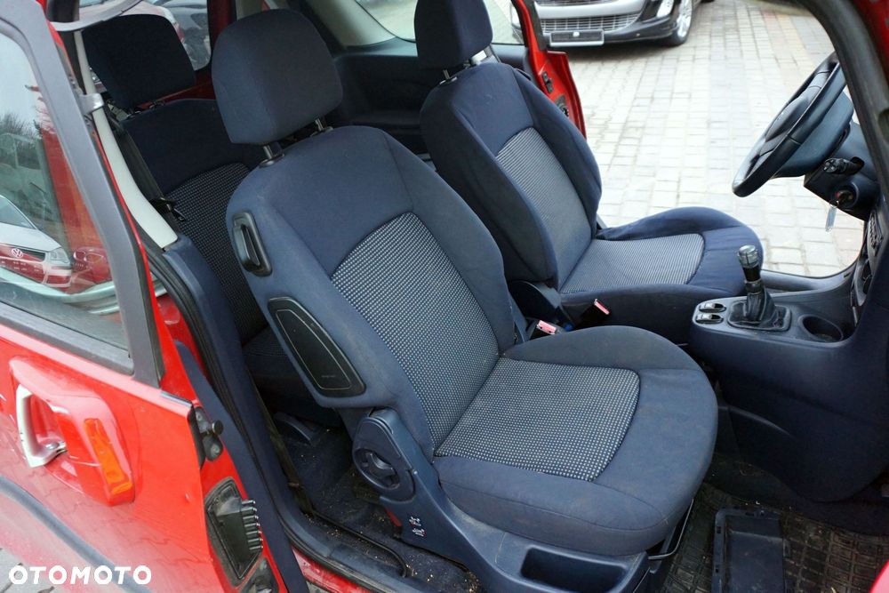 PEUGEOT 1007  2005 KKNB 1.4 16V TU3A 75KM 20CP14 CZERWONY na części - 12