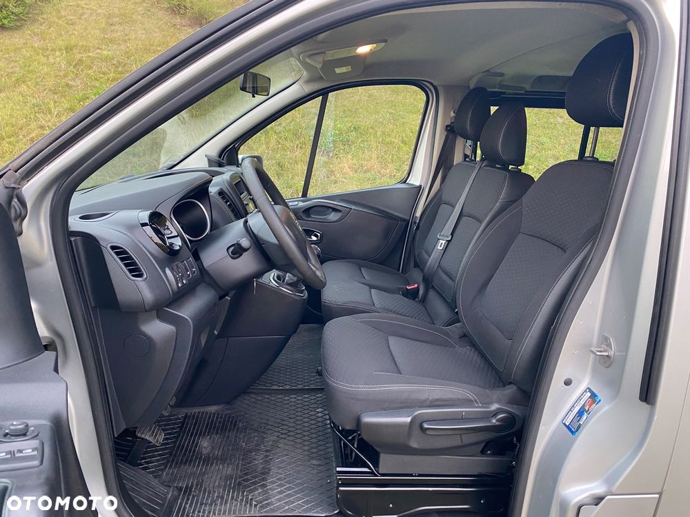 Renault Trafic Grand Passenger 3,0t Pack Clim - 25