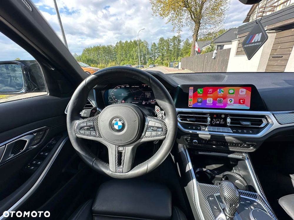 BMW Seria 3 M340i xDrive - 21
