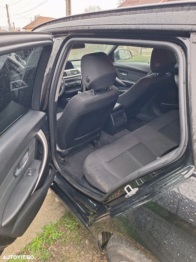 BMW Seria 3 318d Aut. - 5