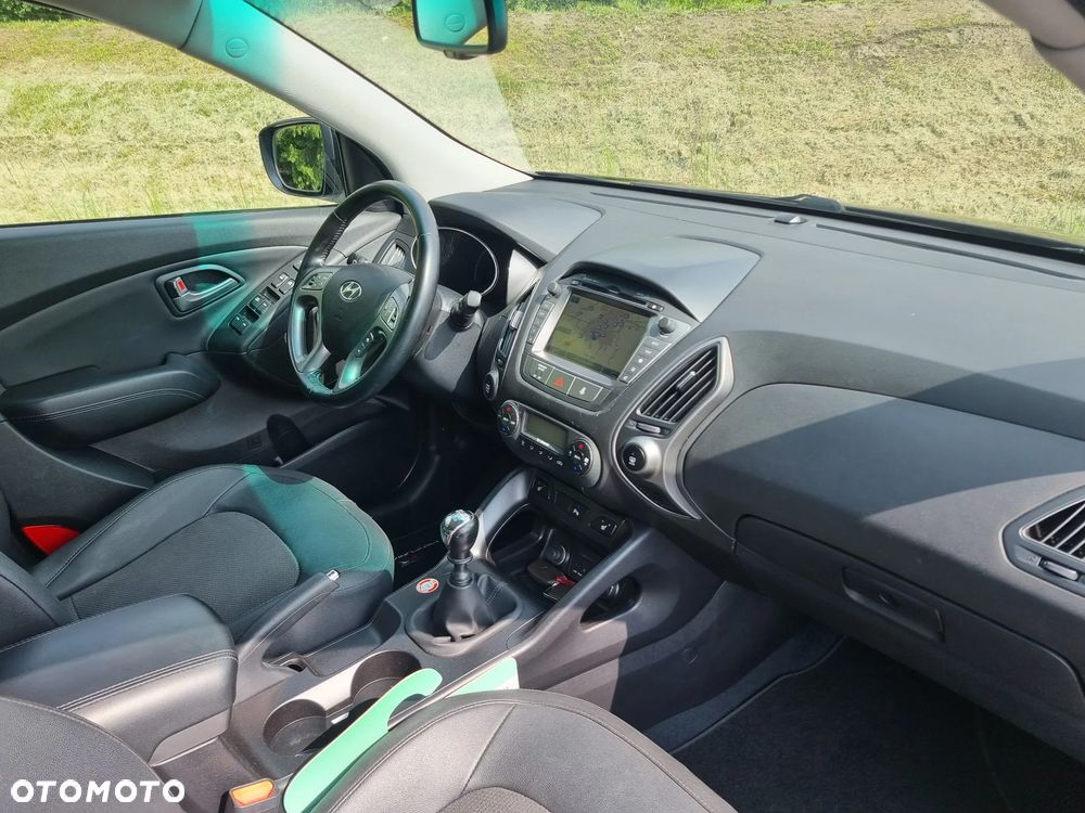 Hyundai ix35 2.0 CRDi Premium 2WD - 18
