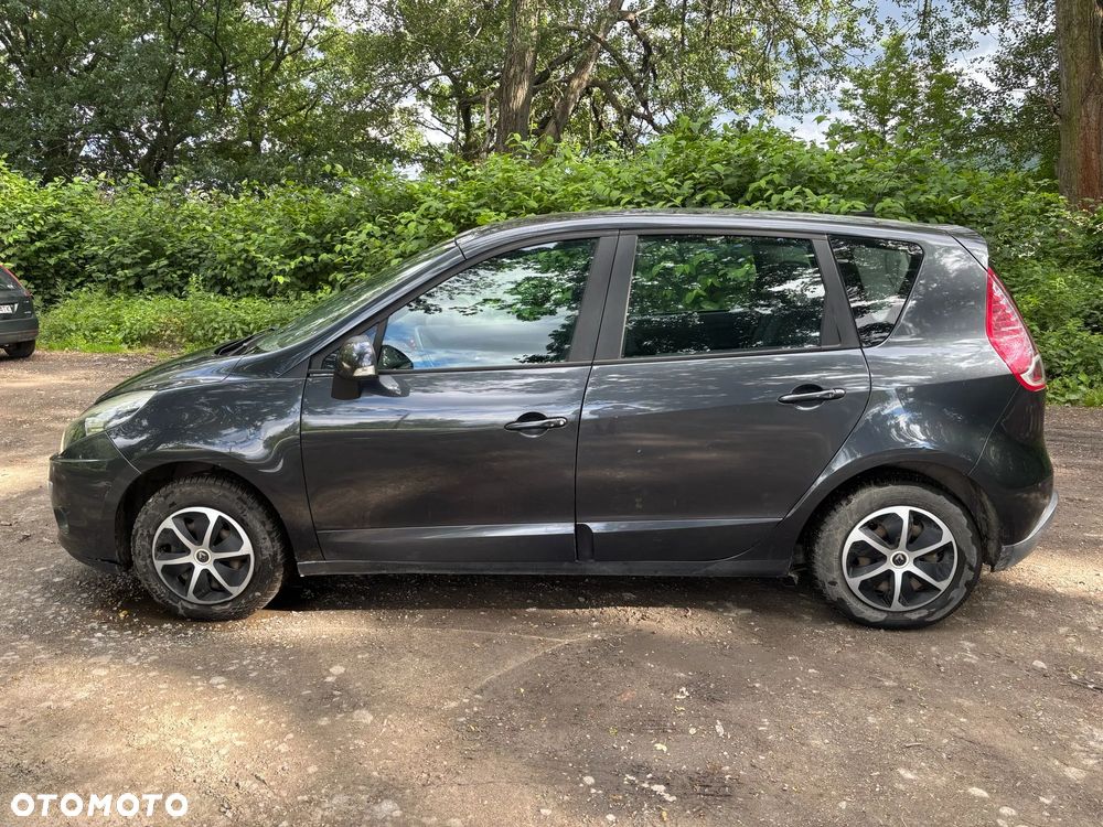 Renault Scenic - 9
