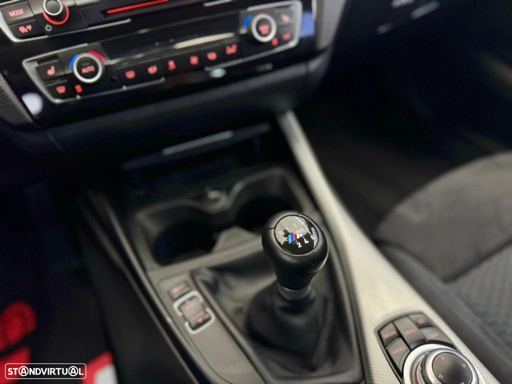 BMW 116 d Pack M - 22