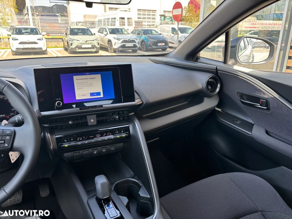 Toyota C-HR - 12