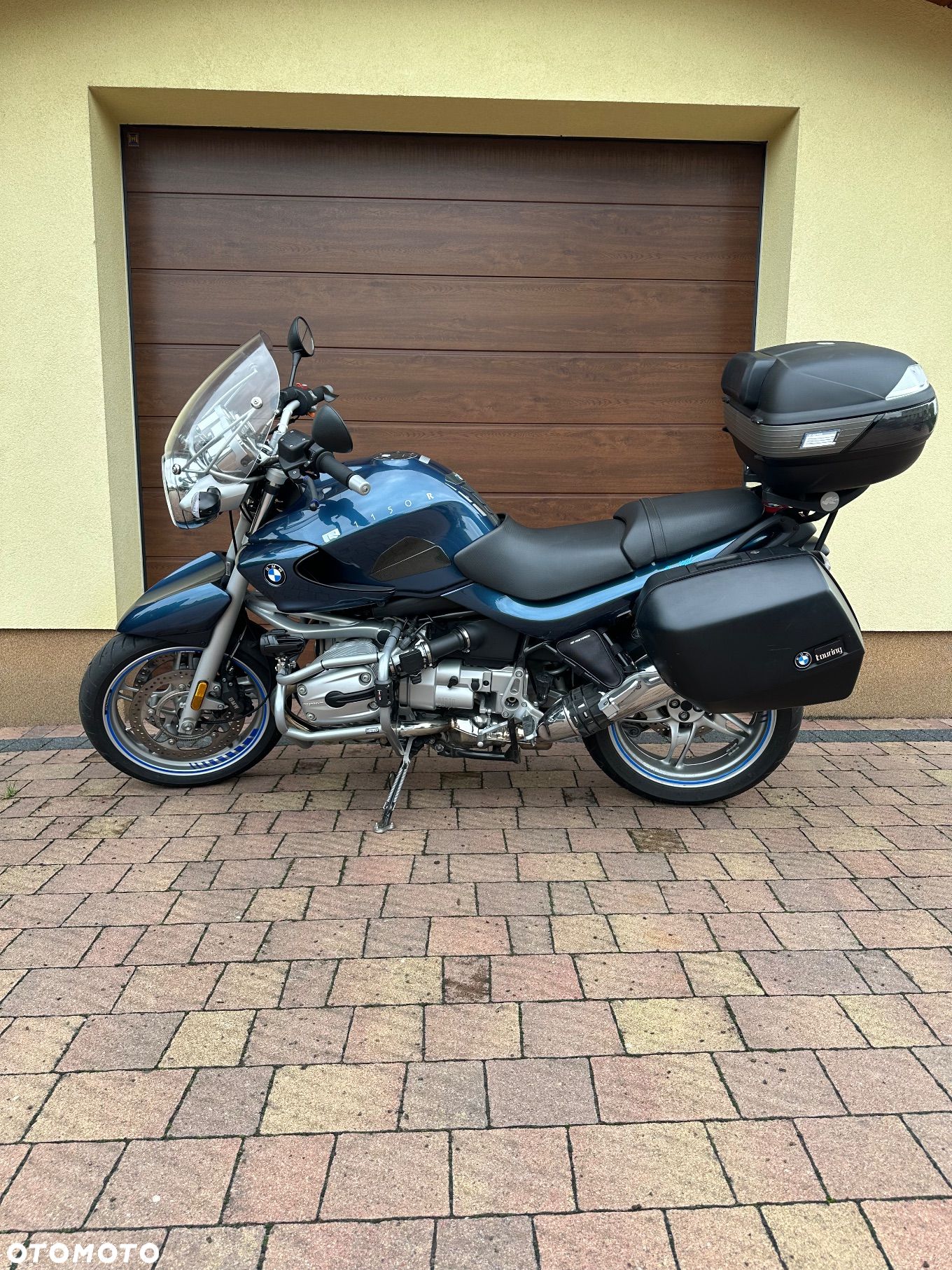 BMW R - 1