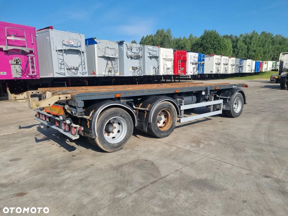 Cmt Przyczepa Hakowiec Wywrotka do Przewozu Kontenerów 6,50 m - 7,00 m - 11