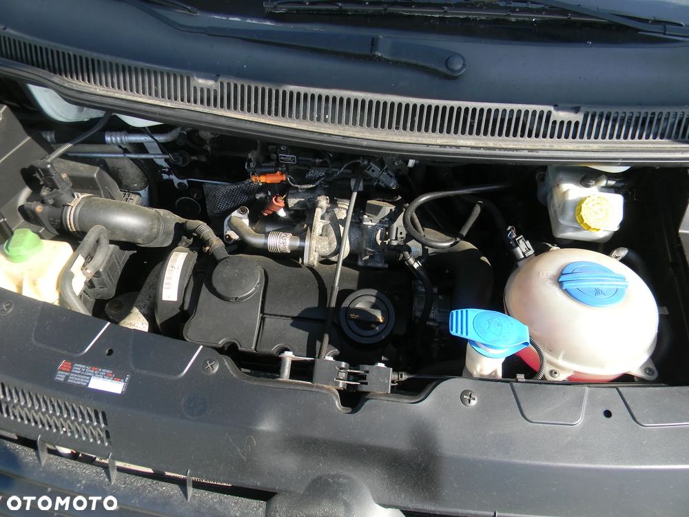 Volkswagen Transporter - 19