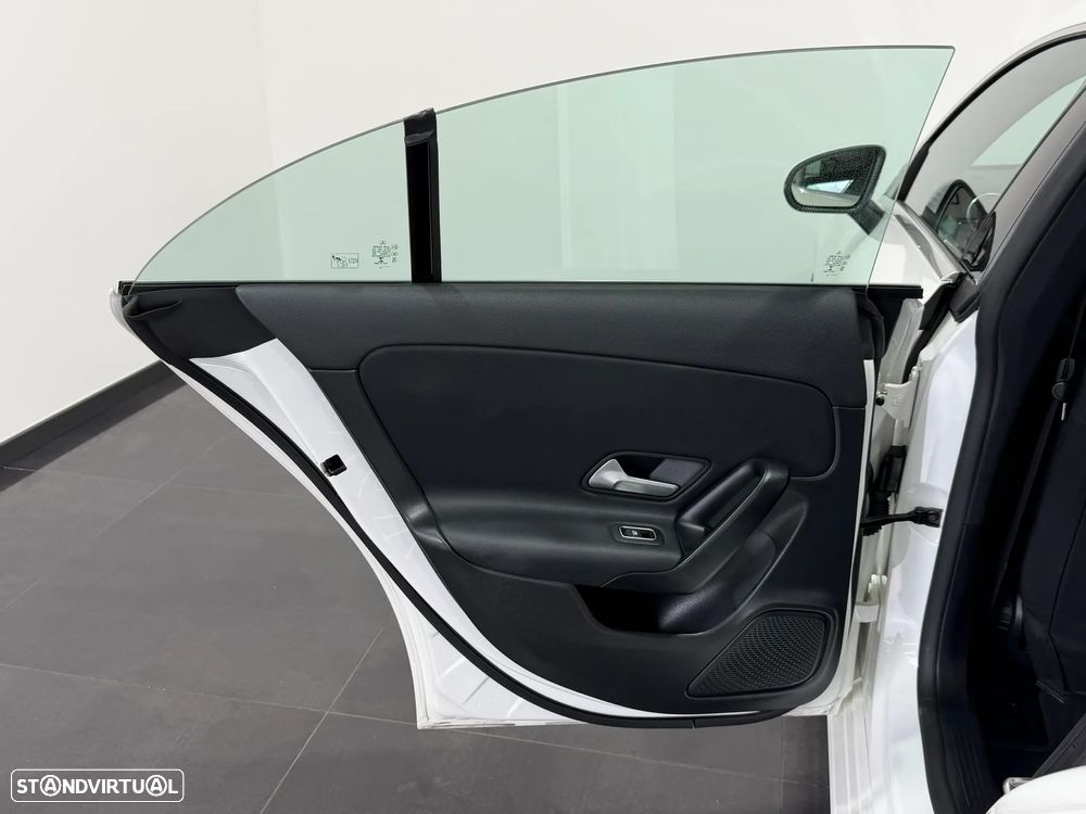Mercedes-Benz CLA 180 d Progressive Aut. - 41