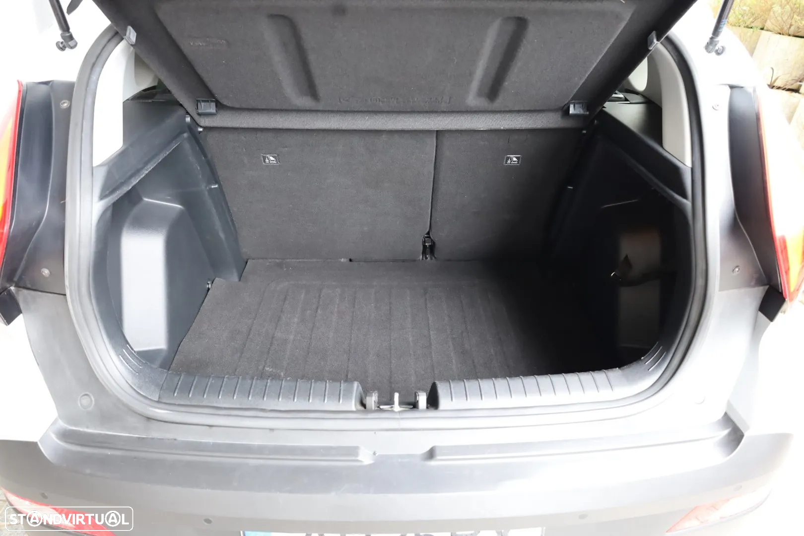 Hyundai Bayon 1.0 T-GDI Premium - 13