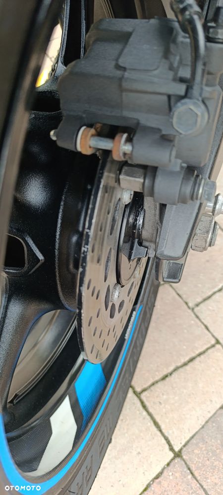Yamaha FZ8 - 20