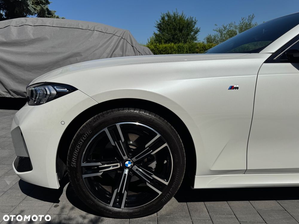 BMW Seria 3 320i M Sport - 35