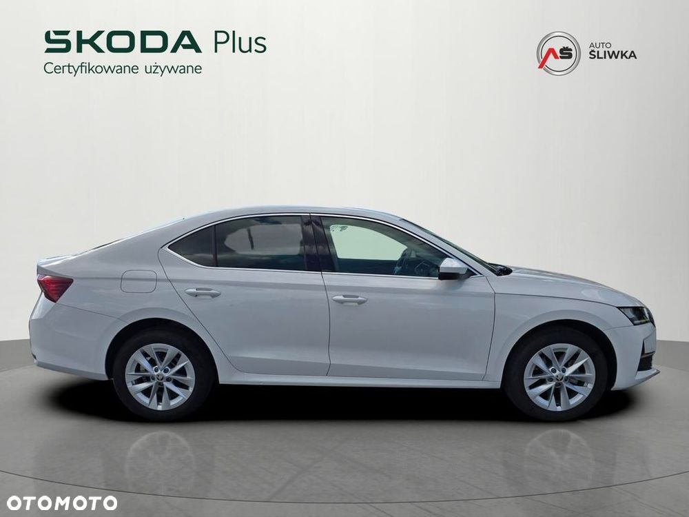Skoda Octavia 1.5 TSI mHEV Selection DSG - 6