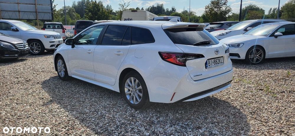 Toyota Corolla - 5