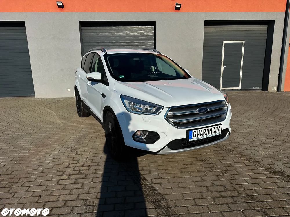 Ford Kuga - 8