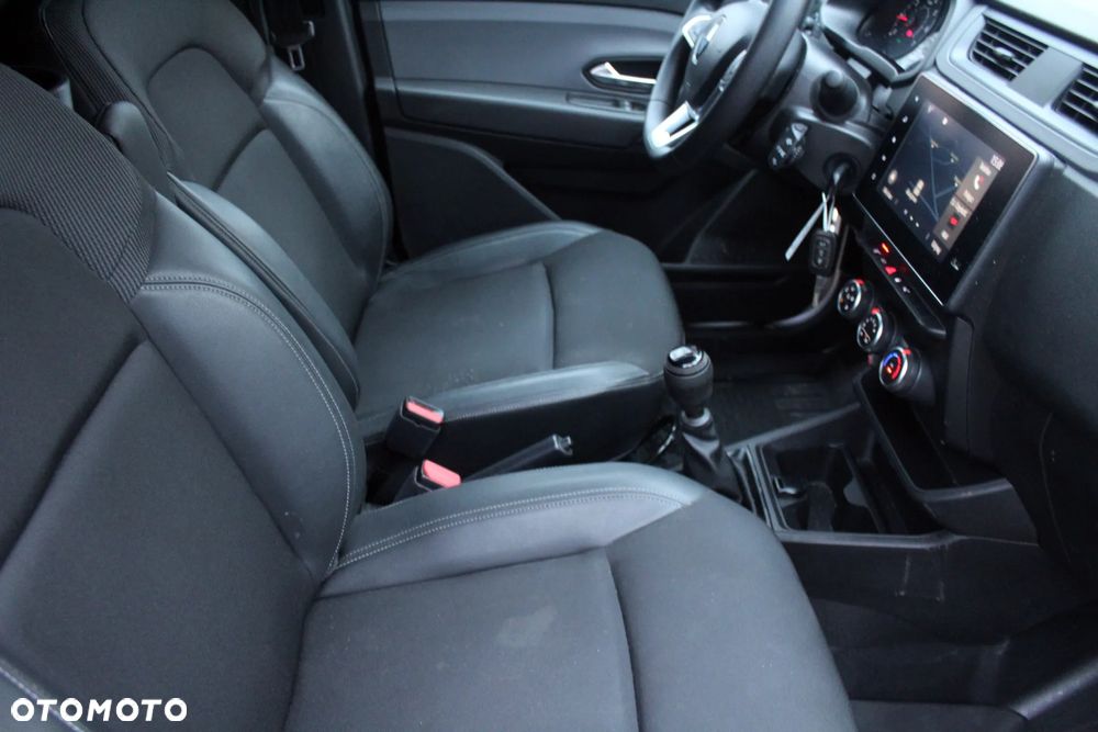 Renault EXPRESS - 12