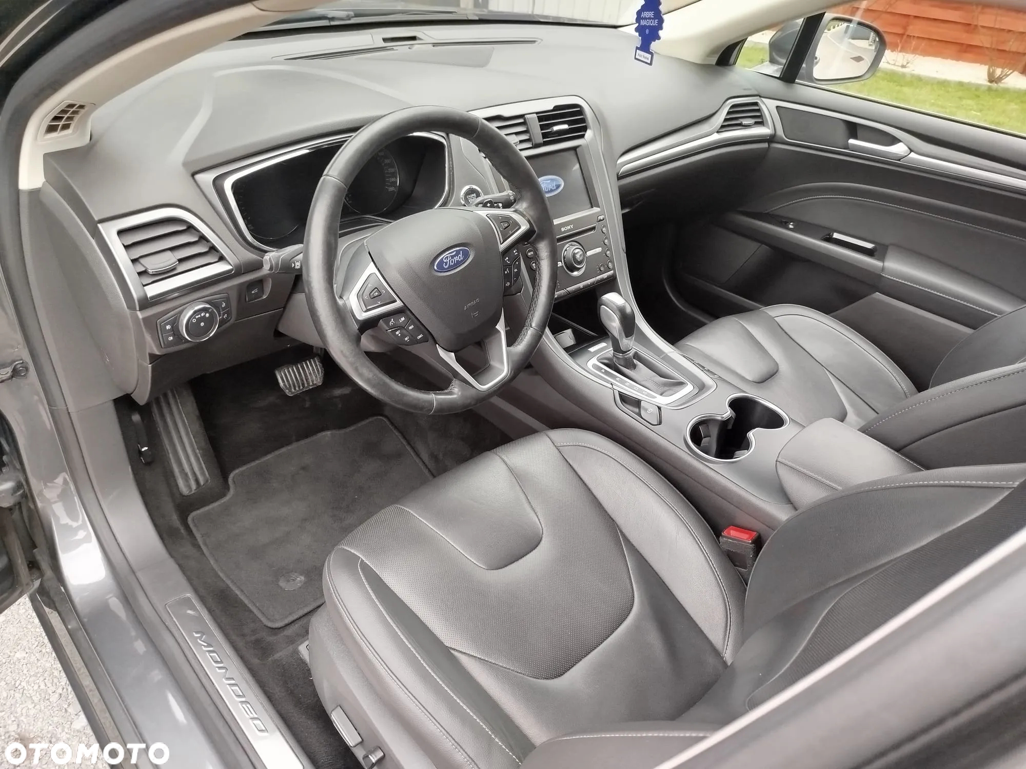 Ford Mondeo 2.0 TDCi Titanium PowerShift - 19