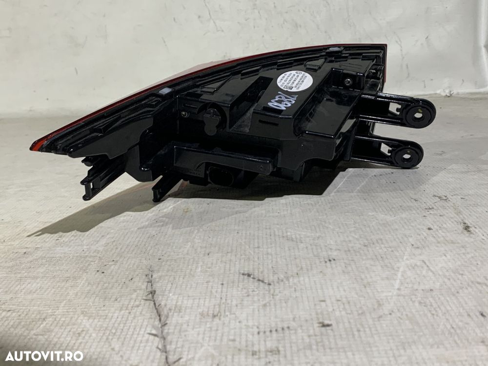 Lampa stop dreapta pe aripa, Skoda Enyaq, 2021, 2022, 2023, 2024, cod origine OE 5LA945208A. - 4