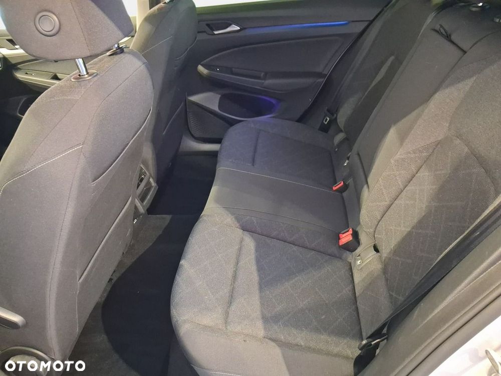 Volkswagen Golf Variant - 14
