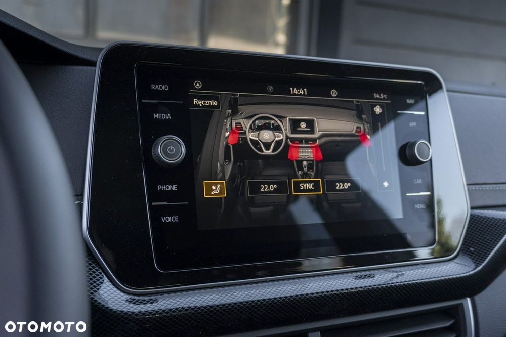 Volkswagen T-Cross - 25