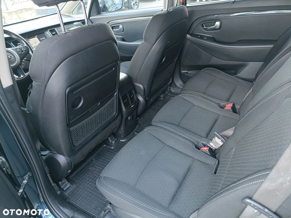 Kia Carens 2.0 GDI L - 24