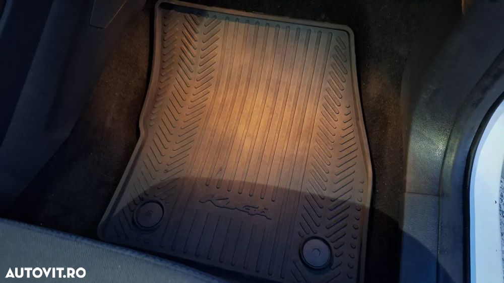 Ford Kuga 2.0 TDCi 4WD Powershift Trend - 21