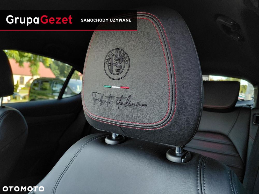 Alfa Romeo Stelvio - 9