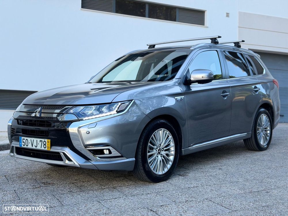 Mitsubishi Outlander - 10