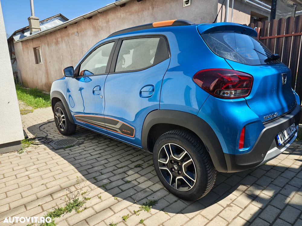 Dacia Spring Expression - 1