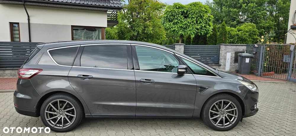 Ford S-Max 2.0 TDCi Titanium PowerShift - 4