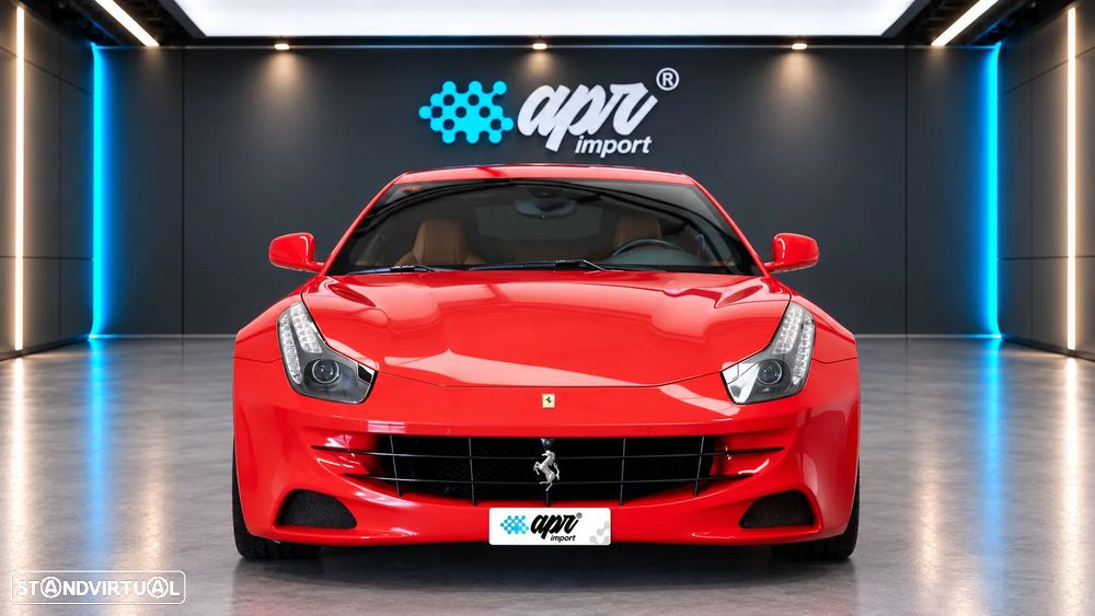 Ferrari FF 6.3 V12 - 3