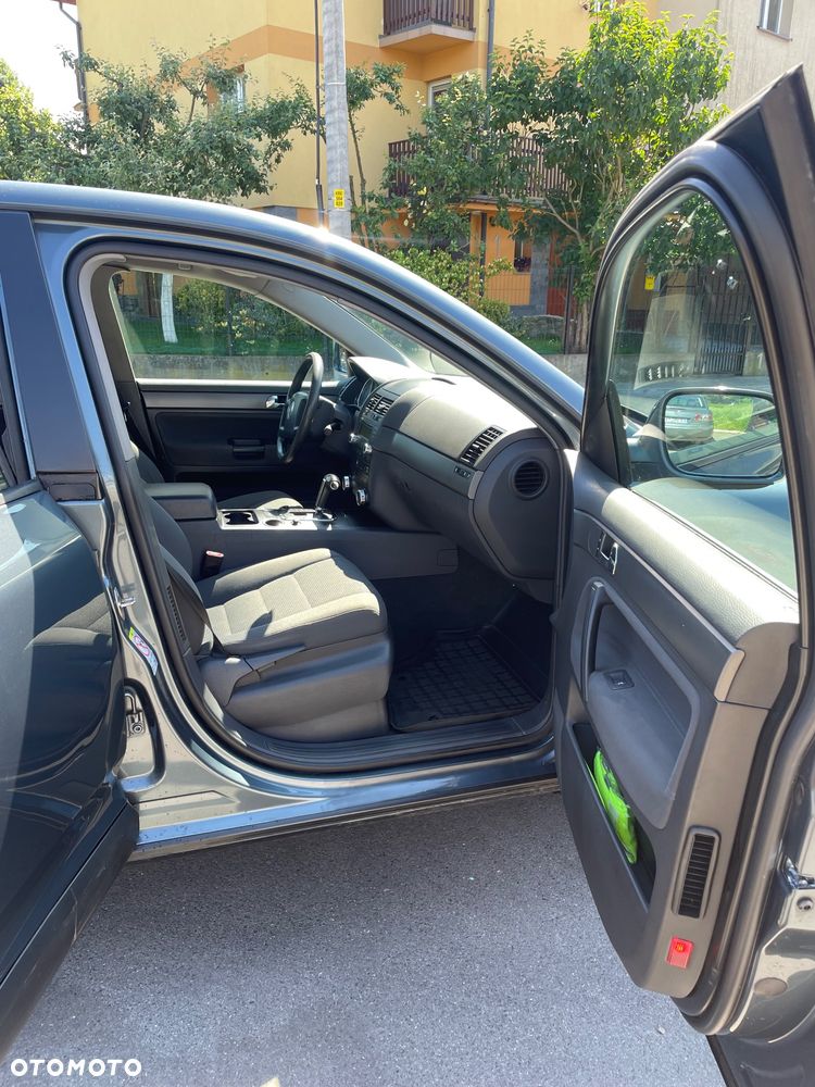 Volkswagen Touareg - 15