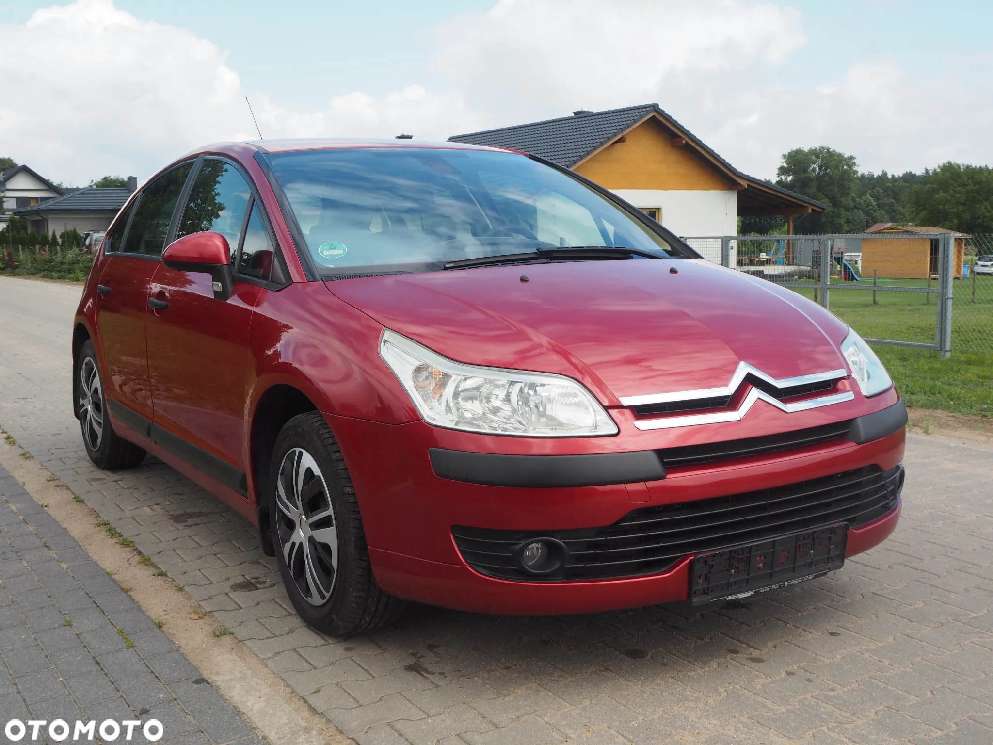 Citroën C4 1.6 16V Confort - 3