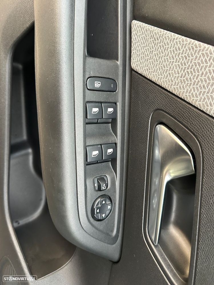 Citroën C4 1.2 PureTech Feel Pack - 13