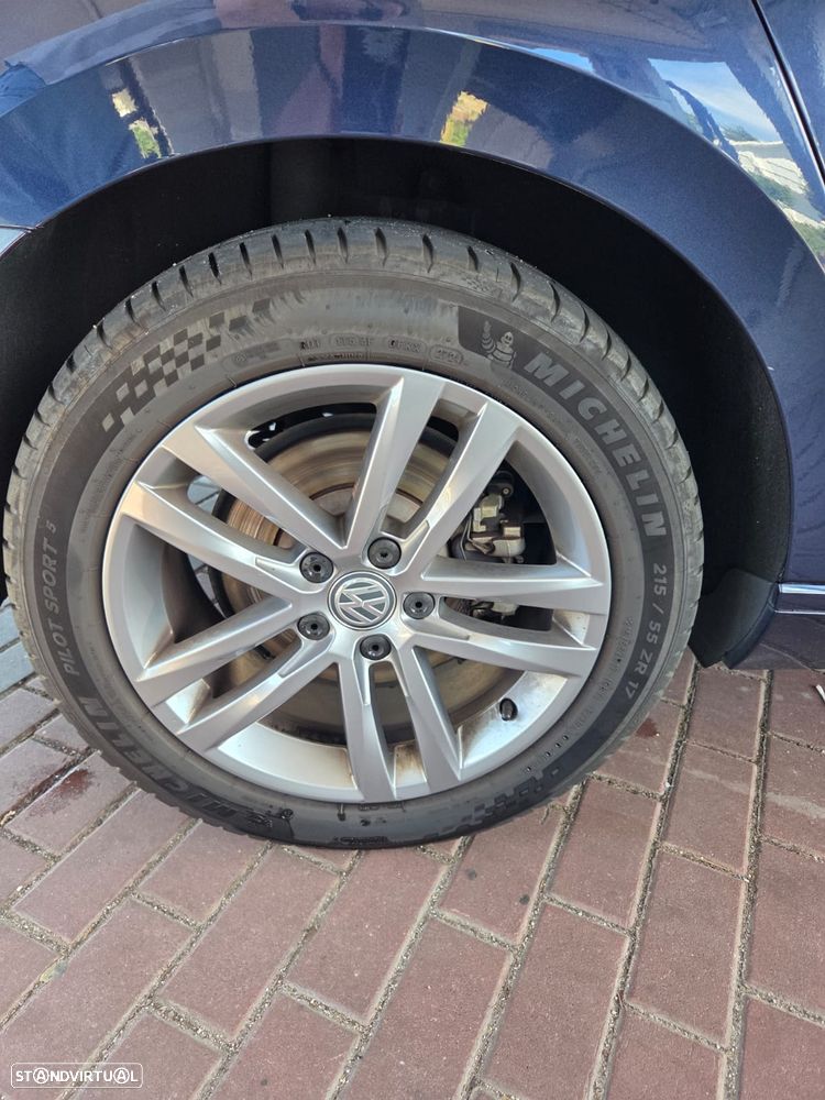 VW Passat 1.6 TDI BlueMotion - 30