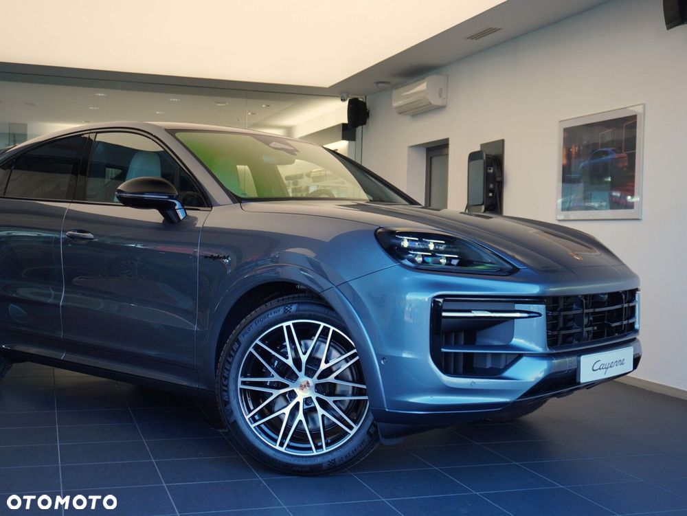 Porsche Cayenne E-Hybrid PHEV Black Edition - 3