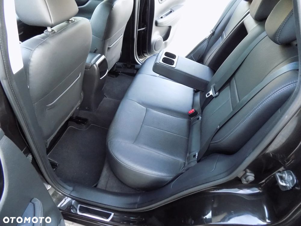 Nissan Qashqai 1.6 dCi Tekna S&S - 13
