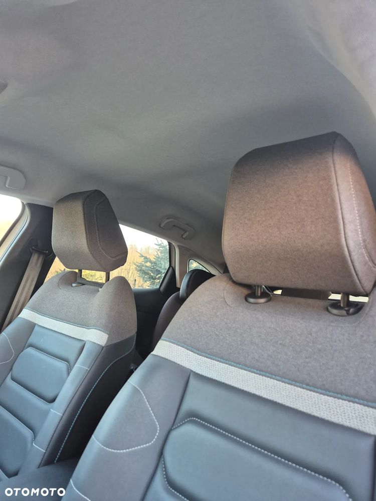 Citroën C4 1.2 PureTech Max S&S EAT8 - 26