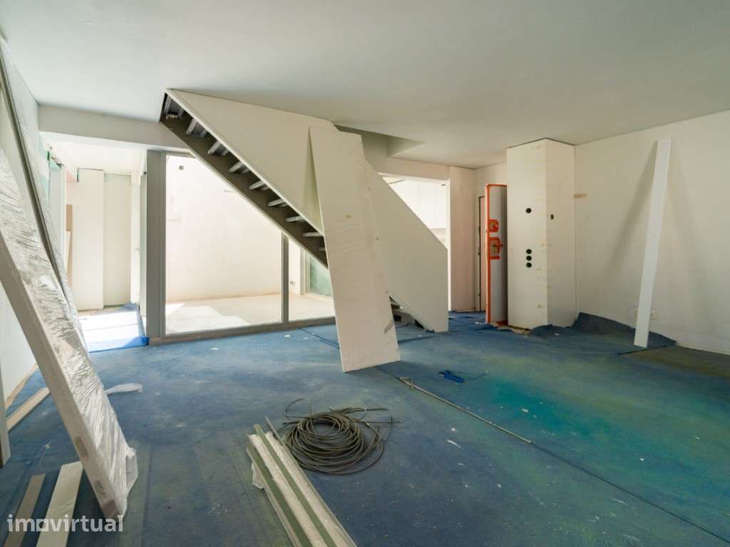T2 Duplex no Condominio Privado Pateo da Cordoaria - Grande imagem: 5/19