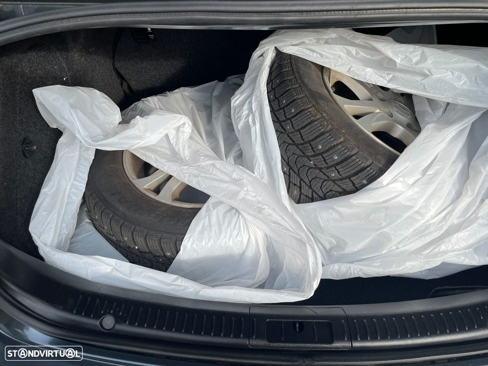 Mazda 3 Sedan MZR 1.6 Sport - 2